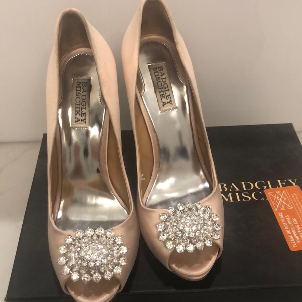 Badgley Mischa satin shoes